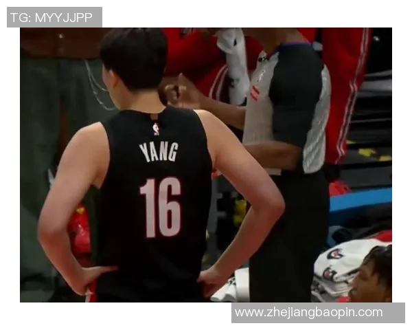 开拓者战雷霆伤病报告:克林根罗威出战成疑 杨瀚森登场机会大增 开拓者战雷霆伤病报告:克林根罗威出战成疑 杨瀚森登场机会大增