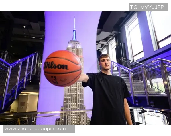 历史仅7人20岁前砍下40+:弗拉格18岁一枝独秀 詹姆斯3次数量最多 历史仅7人20岁前砍下40+:弗拉格18岁一枝独秀 詹姆斯3次数量最多